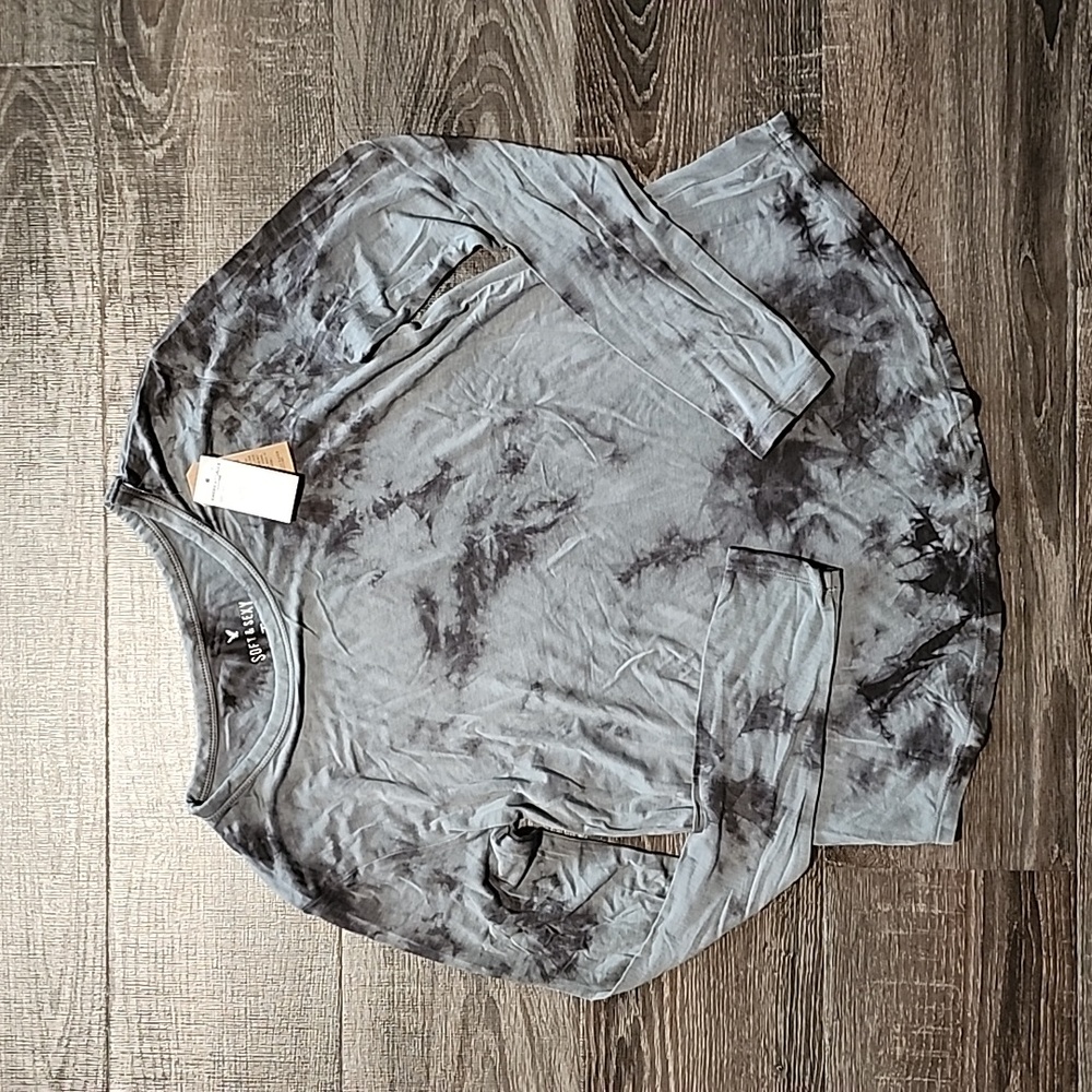 ❄️ American Eagle soft & sexy long sleeve Tee ❄️